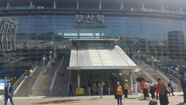 여기는 21번째 부산국제영화제 개막 현장입니다!