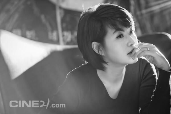 [8월 첫째주 충무로통신] 김혜수 <국가부도의 날>  출연 확정