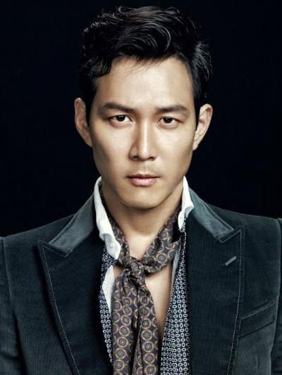 나이 들수록 더 잘생겨지는 배우 이정재