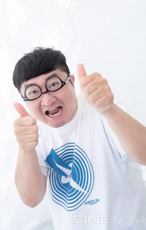 “나만의 새로운 활로를 만들고 싶다” <오늘도 평화로운> 백승기 감독
