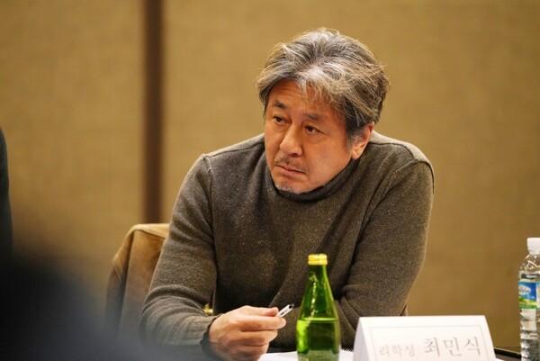 [12월 첫째주 충무로 통신] 최민식 주연 <이상한 나라의 수학자> 촬영 시작