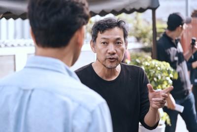 연기도 잘하는데 연출까지! 감독으로 데뷔한 국내 연기파 배우들