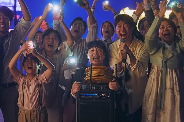 여름=재난물! 공간이 돋보이는 국내 재난영화 흥행작 5편