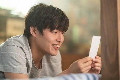 <비와 당신의 이야기> 등 4월 다섯째 주 개봉작 전문가평
