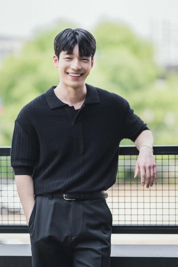 [인터뷰] <미드나이트> 위하준, 13kg 빼면서 가장 먹고 싶었던 음식은