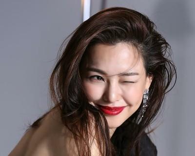 찍었다 하면 레전드ㄷㄷ 이하늬빨 받은 화보 모음.zip