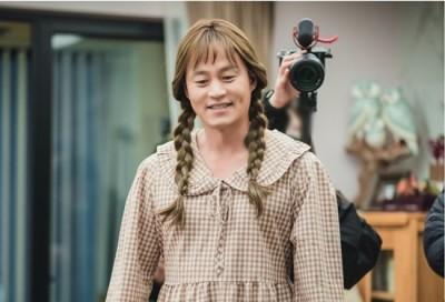 캐릭터 위해 파격 변신한 국내 배우들