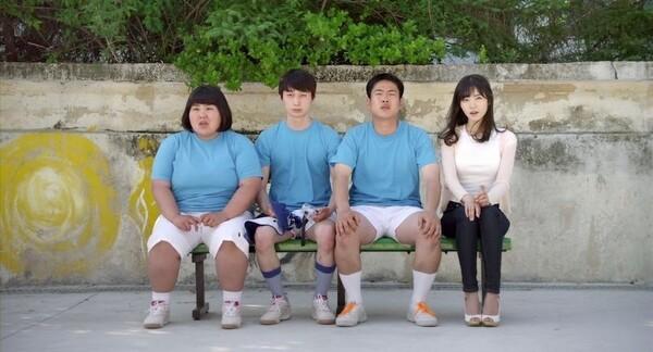 한국이 9% 확률을 뚫고, 월드컵 16강에 진출한 이때! <족구왕> 용감히, 무용하게