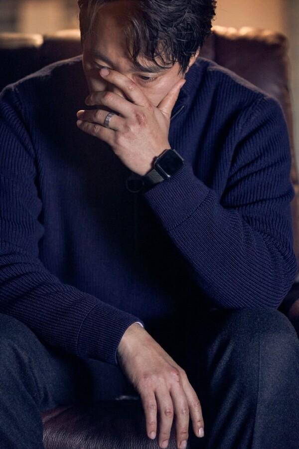 이거 완전 애플워치 바이럴 아님? 의외의 신 스틸러, 과거부터 현재의 영화 속 스마트 워치