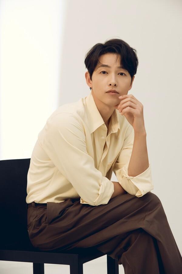[인터뷰] <화란> 송중기, “저 누아르물 좋아해요. <무뢰한>은 열 번 넘게 봤죠.”