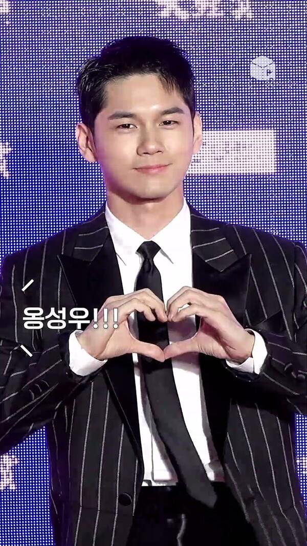 옹성우 팬들의 흔한 목청