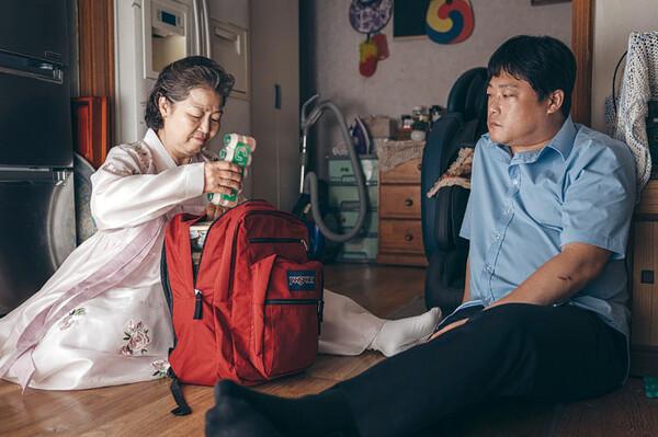 〈언프레임드-재방송〉