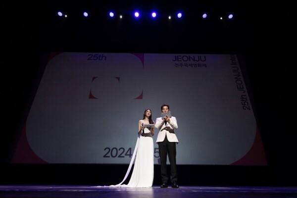 Jeonju International Film Festival Opening Ceremony Scene (Photo=Jeonju International Film Festival)