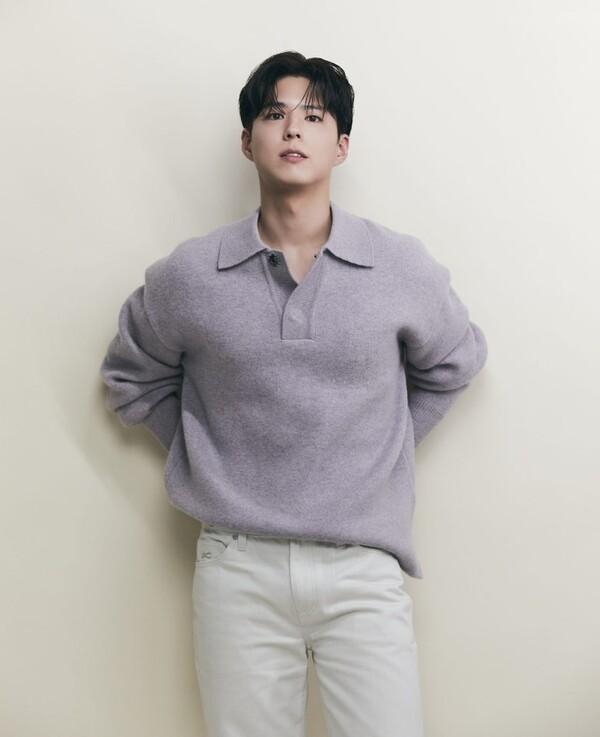 [인터뷰] “내가 진짜인지 AI가 진짜인지 혼란스러워하는, 경계선상에 있는 인물을 표현하고 싶었어요”〈원더랜드〉배우 박보검