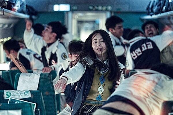 〈부산행〉(2016)