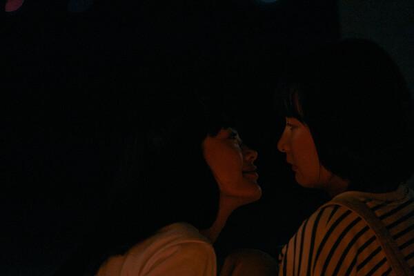 〈우리는 천국에 갈 순 없지만 사랑은 할 수 있겠지〉 스틸컷. (사진 제공=(주)메리크리스마스)