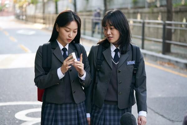 〈언니 유정〉