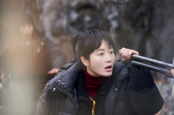 〈트리거〉