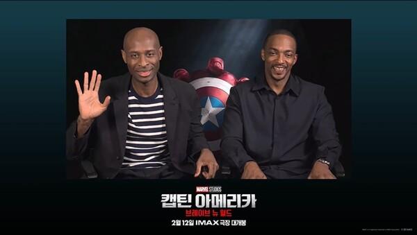 〈캡틴 아메리카: 브레이브 뉴 월드〉 줄리어스 오나 감독(왼), 안소니 마키 (사진 제공=월트디즈니 컴퍼니 코리아)