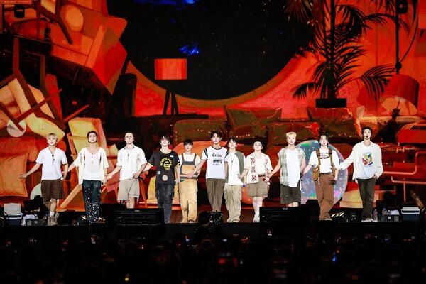 세븐틴, 월드투어로 누적 관객 103만명 기록