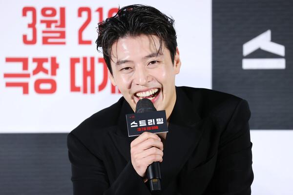 영화 〈스트리밍〉의 강하늘 "이런 허세 가득 캐릭터는 처음"