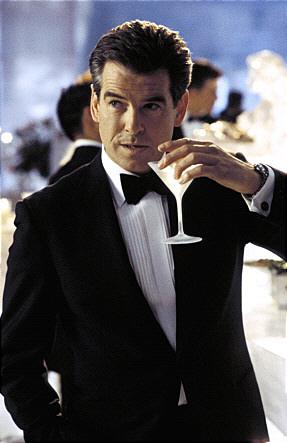 피어스 브로스넌 "007, 앞으로도 영국 배우여야"…아마존 문건도 성별·국적 유지 확인