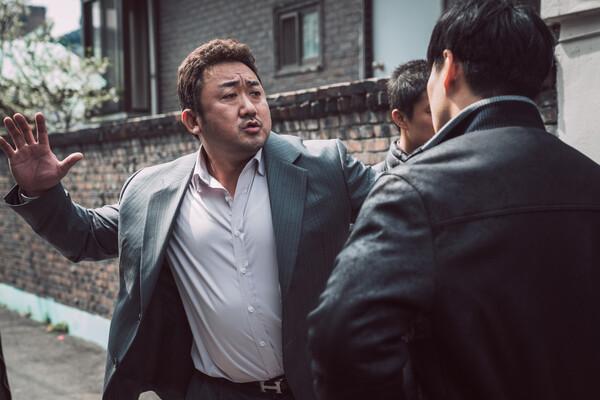 〈범죄도시〉(2017)