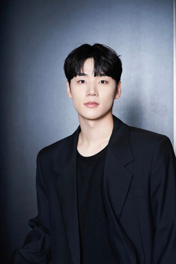 [인터뷰] 〈보이 인 더 풀〉이민재, "〈약한영웅〉인기, 팔로워 수로 보여도 흔들리지 않고 계속 연기하고 싶다”