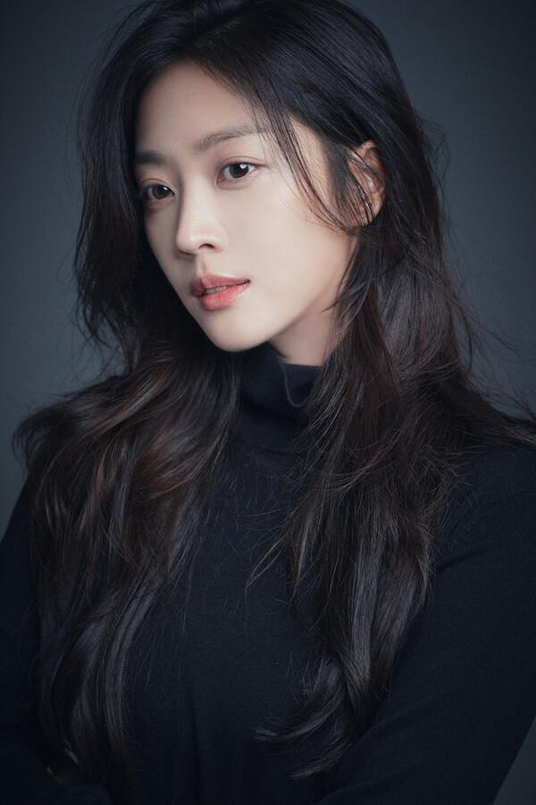 조보아, "보다 무겁고, 진지한 연기 욕심나…〈탄금〉 날아다니는 듯한 기분으로 찍은 작품"