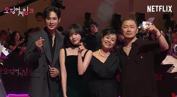 456명 팬과 함께한 특별 쇼케이스 ‘오징어 게임 메모리얼’…황동혁 감독과 주요 출연진 참여