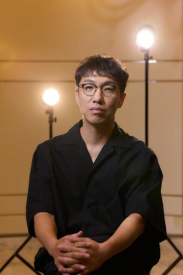 [Interview] Director Yoon Jong-bin Discusses the Behind-the-Scenes of 〈Nine Puzzle〉