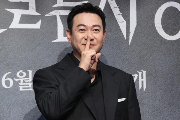 (Seoul=Yonhap News) Reporter Kang Min-ji = Actor Park Yong-woo