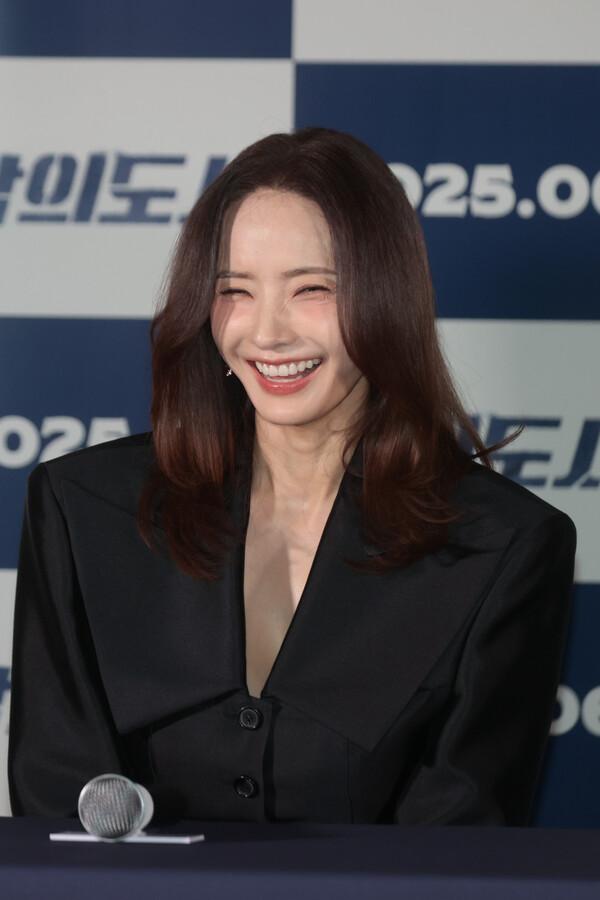 (Seoul=Yonhap News) Reporter Ryu Hyo-rim = Actor Han Chae-young
