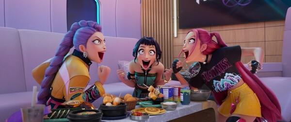 〈K-Pop Demon Hunters〉 The Food on That Table is Unusual.